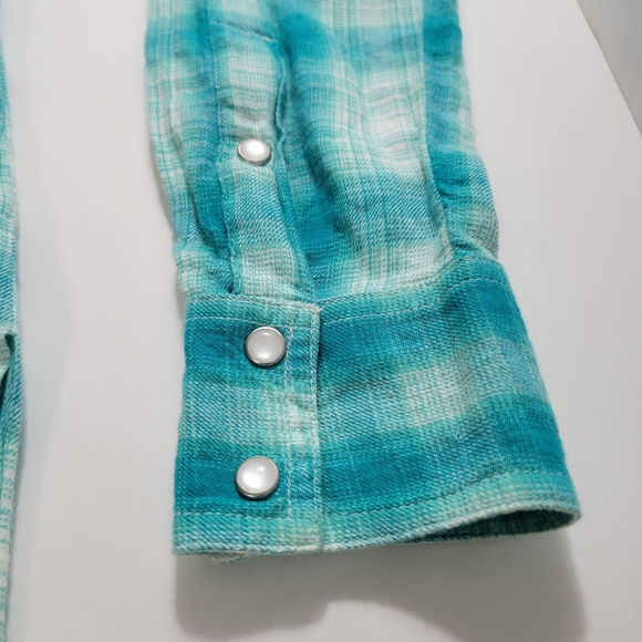 Panhandle plaid embroidery button down western shirt Small - Picture 11 of 13